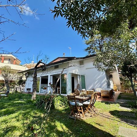Appartamenti Villa Renata ริชโชเน ภายนอก รูปภาพ